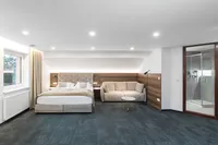 Deluxe Doppelzimmer mit Zusatzbett - Garni Hotel Cirman Ljubljana - Bild 1
